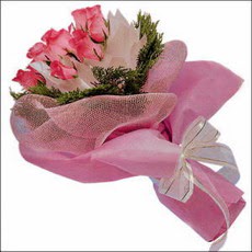 pembe güllerden buketler  Bayburt İnternetten çiçek siparişi 