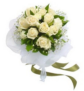  Bayburt online çiçekçi , çiçek siparişi  11 adet benbeyaz güllerden buket